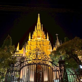 夜のチャペル