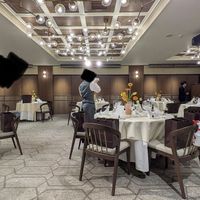 天井の照明が特徴的でした