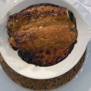 海老とほうれん草のカネロニ海老のジュのクリームソース