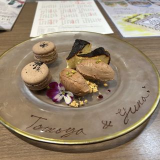 デザートはとても美味しく
特にバスクチーズが最高でした。