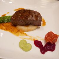 メイン肉