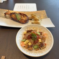 伊勢海老ウニ味噌焼きと海鮮チラシ寿司