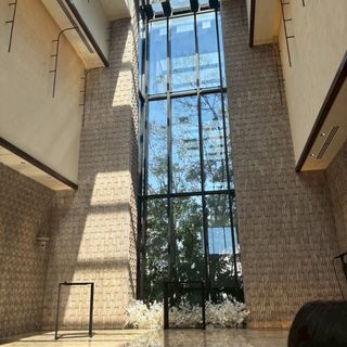 天井が高いチャペル