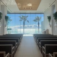 海が見える絶景チャペル