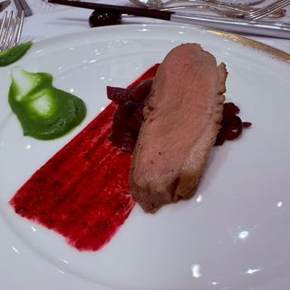 メインの牛肉