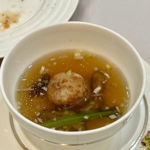 鶏団子スープ ロワイヤル
美味しかった!|800803さんのガーデンベルズ延岡の写真(2672400)