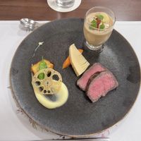 メインの肉料理