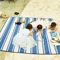 子供達が遊べるスペース持ち込みマットで作りました。