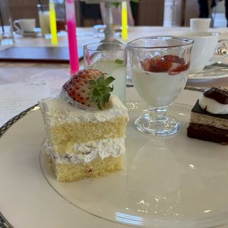 ケーキビュッフェ