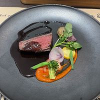 式場契約牧場で育った牛肉のステーキ