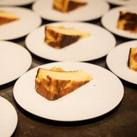 バスクチーズケーキ