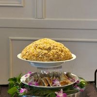ファーストバイト用にでチャーハンと餃子をオーダー。