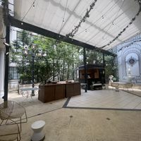 ガーデンも広く屋根がありました。