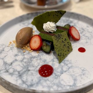 Concept 1/f [コンセプト・エフブンノイチ]のクチコミ 料理・ケーキの写真（1枚目）
