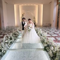 ガラス張りチャペルでのファーストミート