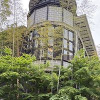 ザカワブンナゴヤ外観です。