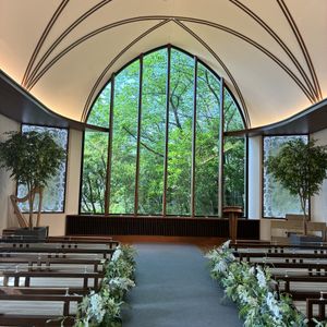 大きな窓から見える緑がすごく癒されます。|803531さんのHilltop Resort YAMANOUE (ヒルトップリゾート ヤマノウエ)の写真(2681368)