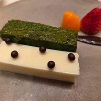 デザート
西尾抹茶のテリーヌ
