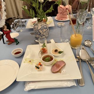 アルモニービアン(国登録有形文化財)/テイクアンドギヴ・ニーズウェディングのクチコミ 料理・ケーキの写真(1枚目)