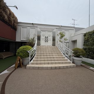 アルカンシエル横浜 luxemariage（アルカンシエルグループ）のクチコミ 庭・ガーデンの写真（1枚目）