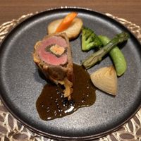 ラム肉とフォアグラのパイ包み