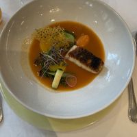 魚料理(ブイヤベースソース掛け)
