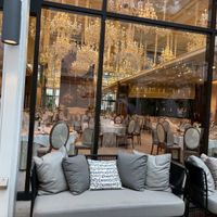披露宴会場にはガーデンもあり、外から見る景色も綺麗でした。