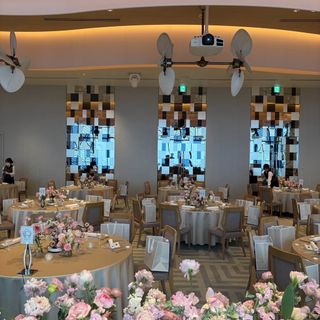 ノートルダム大阪ONE/FIVESTAR WEDDINGのクチコミ 披露宴会場の写真（2枚目）