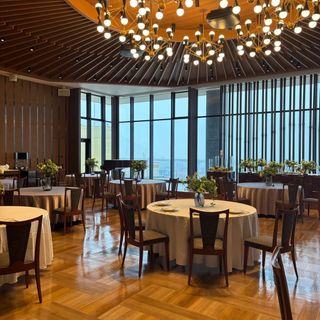 ノートルダム大阪ONE/FIVESTAR WEDDINGのクチコミ 披露宴会場の写真(1枚目)