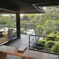 ロビーテラス