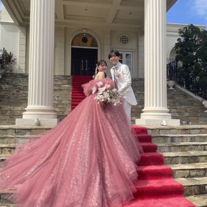 式終了後の大階段での撮影|805511さんのニーズ和歌山 by T&G WEDDING(旧 ベイサイド迎賓館 和歌山)の写真(2686655)