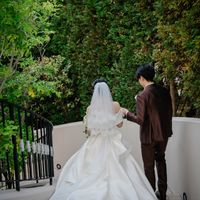階段をドレスで降りるのは大変だったけど、良かったです