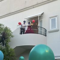カラードレス、バルーンリリース