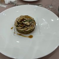 前菜 牛肉とマッシュルームのロザス