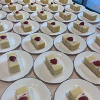 ウェディングケーキ