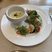 前菜。味も見た目も良い。