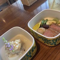 式後に新郎新婦用に用意されたお食事です