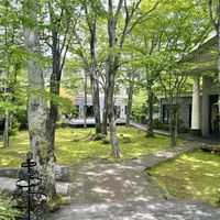チャペルから中庭の景色