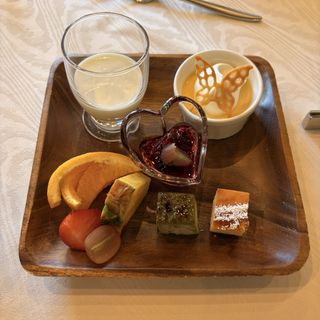 クオーリ クオーリ 〈エルフラットグループ〉のクチコミ 料理・ケーキの写真(3枚目)
