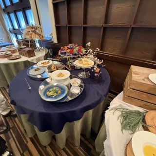 川原町倶楽部 ラ・ルーナピエーナ  〈エルフラットグループ〉のクチコミ 料理・ケーキの写真（1枚目）