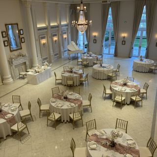 ニーズ富山 by T&G WEDDING(旧 アーヴェリール迎賓館 富山)のクチコミ 披露宴会場の写真(1枚目)