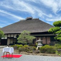 庭園で実施