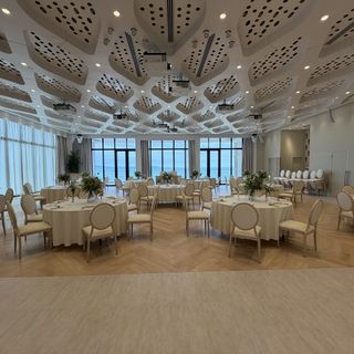 THE SURF SEASIDE TERRACE(ザ・サーフ シーサイドテラス)のクチコミ 披露宴会場の写真(2枚目)