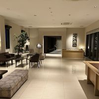 早く着きすぎても待機できる場所がいろいろあります