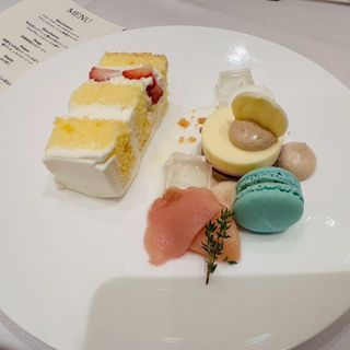 ニーズ松山 by T&G WEDDING(旧 ベイサイド迎賓館 松山)のクチコミ 料理・ケーキの写真（1枚目）
