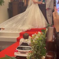 ラジコンカーを手配し、娘にリングガールをやってもらった