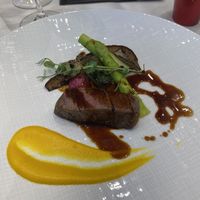 メイン