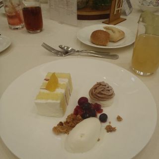 ニーズ新横浜 by T&G WEDDING(旧 アクアテラス迎賓館 新横浜)のクチコミ 料理・ケーキの写真(2枚目)