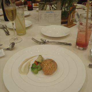 ニーズ新横浜 by T&G WEDDING(旧 アクアテラス迎賓館 新横浜)のクチコミ 料理・ケーキの写真（4枚目）