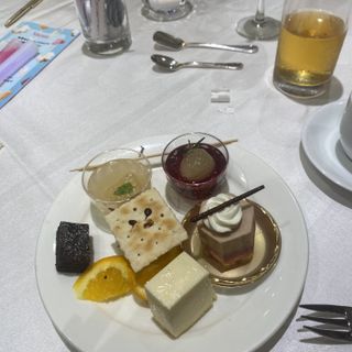 ザ コンチネンタル横浜のクチコミ 料理・ケーキの写真(1枚目)